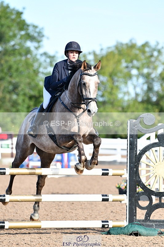 240913A-092131-02907 - Cls 20 Snr British Novice and 90cm Open