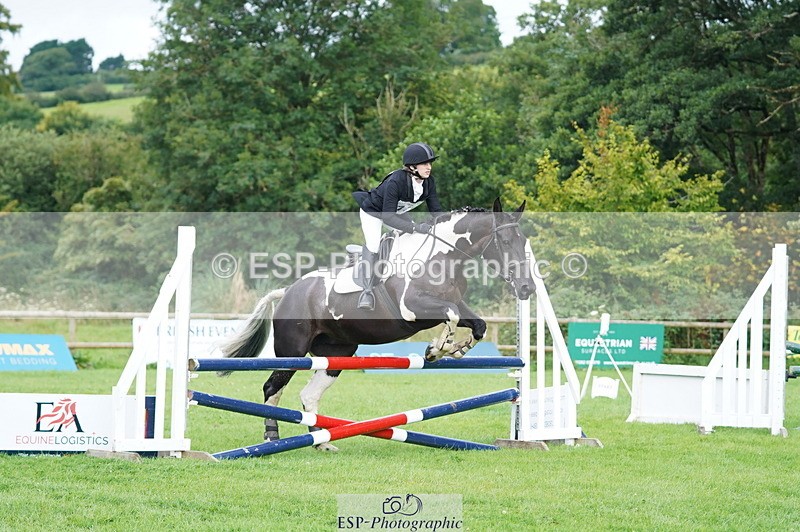 240811A-095850-00719 - 104-