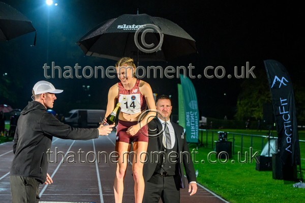 Monument25-910855 - Set Six