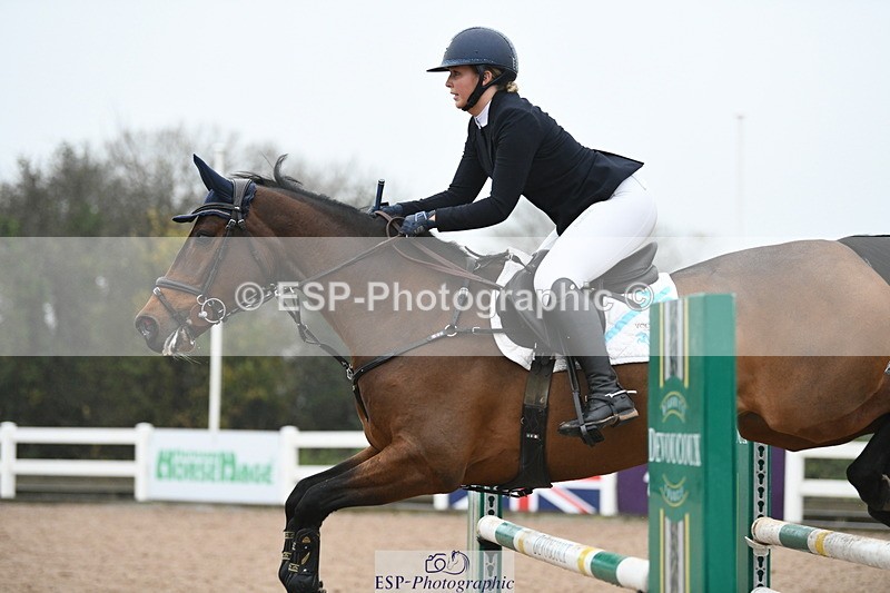 241103A-111224-07713 - SUN Cls 21 Snr Newcomers and 1.10m Open