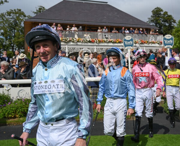 yr18082021r1-7 - Race 1 1.50pm Sky Bet & Symphony Group Stakes