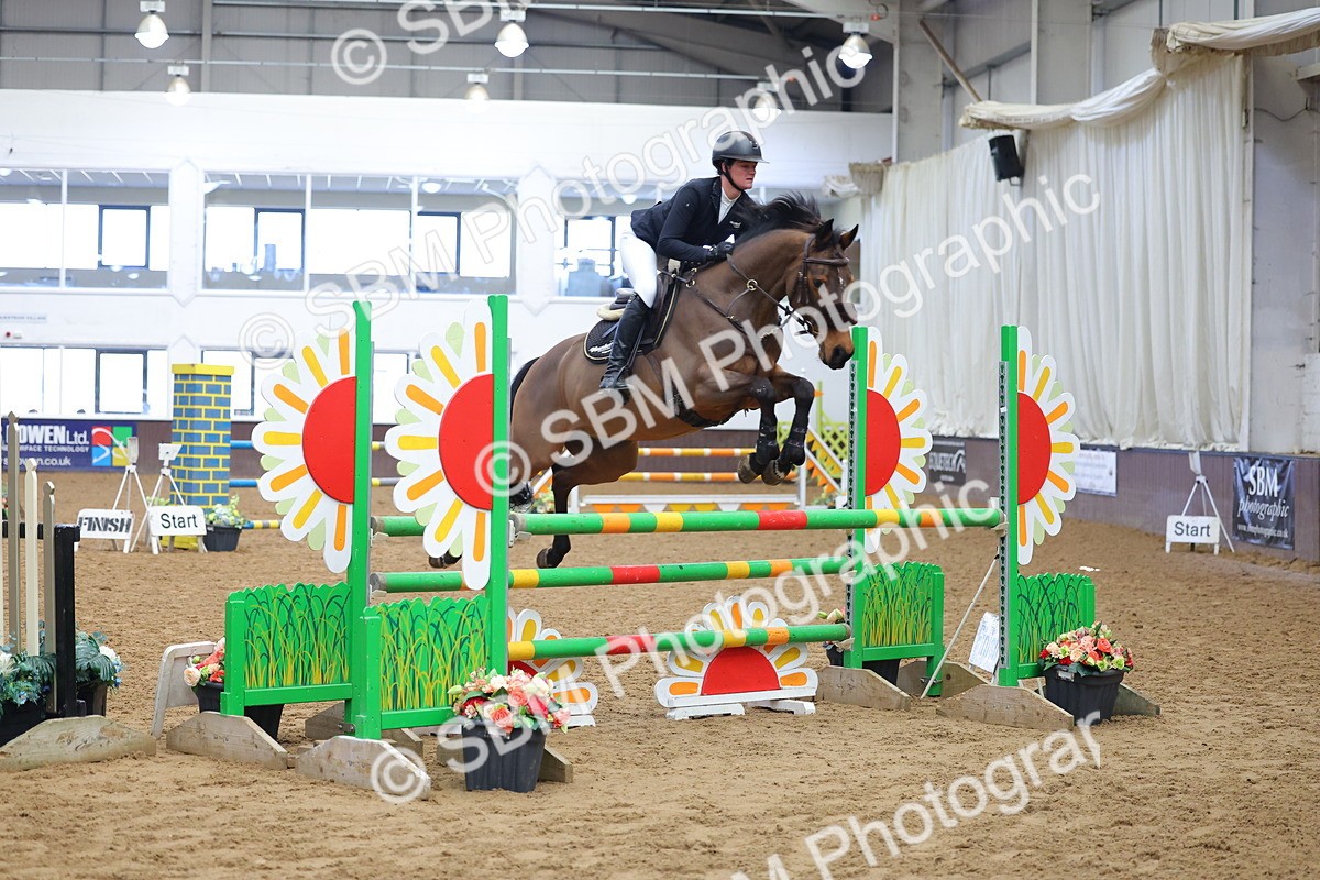 SBM_002654 - Class 8 - Senior Newcomers - 1.10m