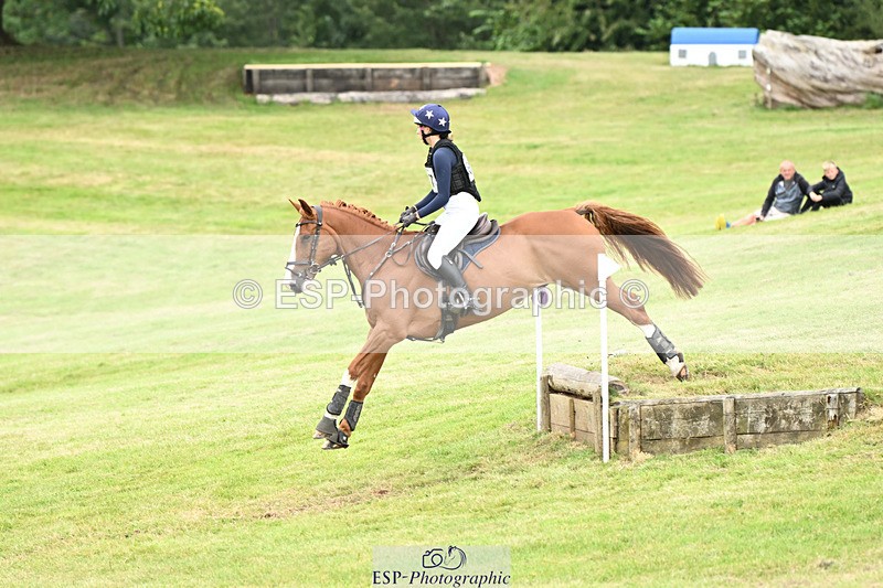 240825X-143642-35063 - 80cm XC 14.30 to 15.30