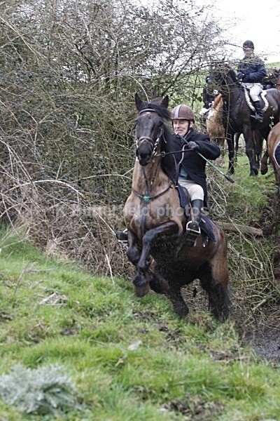 _MGN0570 - Summerhill Chase 2012