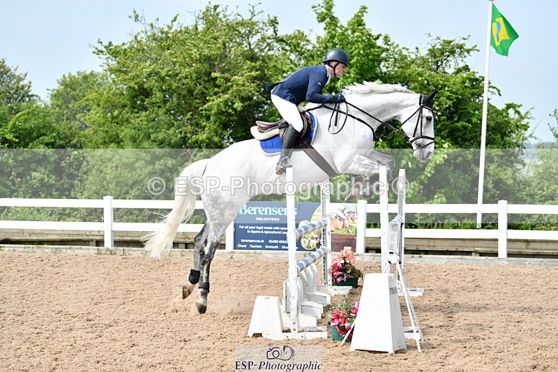 240511A-111501-12018 - Cls 29 1.05m National Am Quali