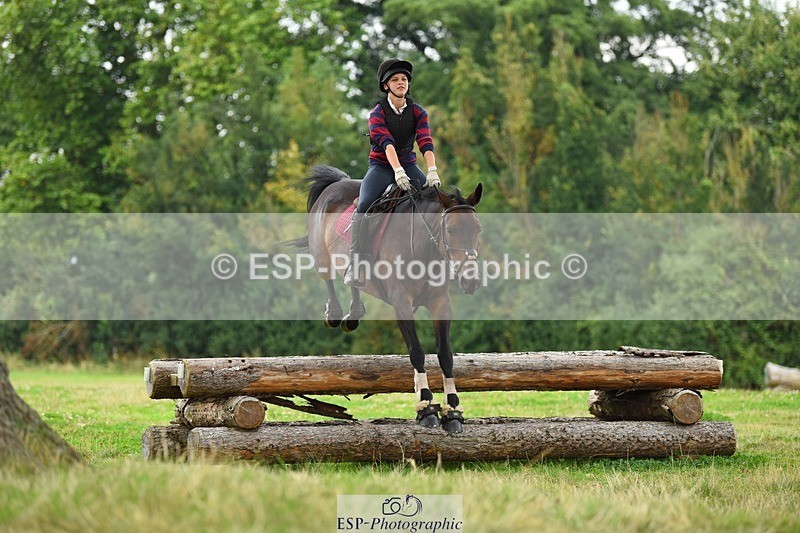 230817-130642-01980 - Kay's 1st Group - XC