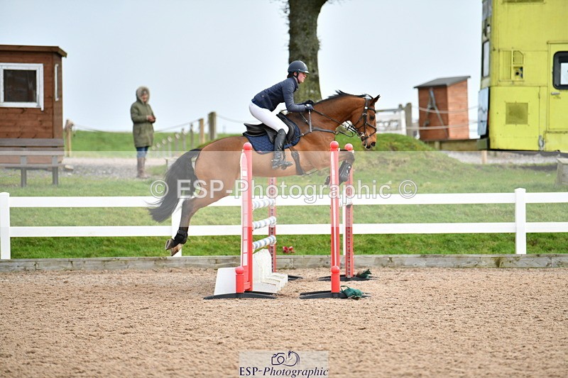 240124A-123713-00494 - Cls 3 Newcomers & 1.10m Open