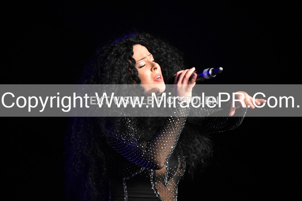 SH4_6414 - The Cher Experience