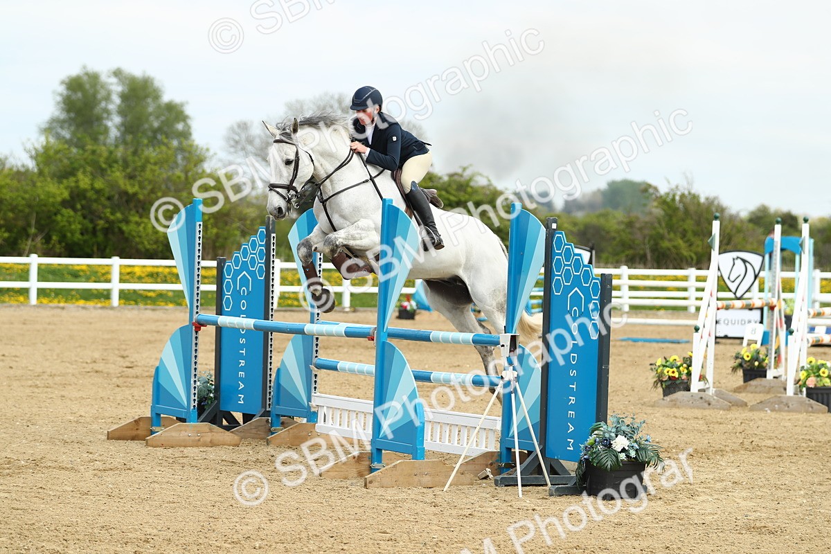 SBM_001175 - Class 4 - Senior Newcomers 1.10m