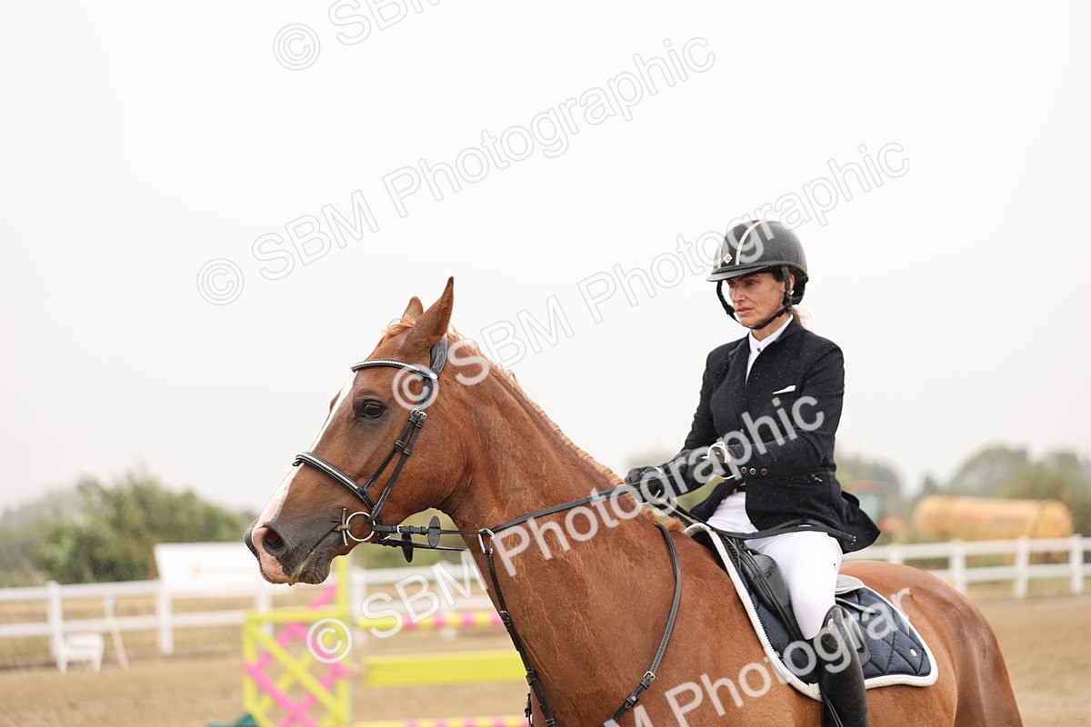 SBM_023984 - Class 6 - Senior Newcomers 1.10m