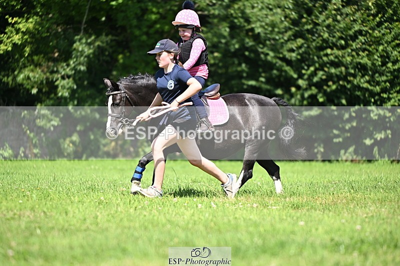 240729B-142738-02789 - Abbie's Group XC