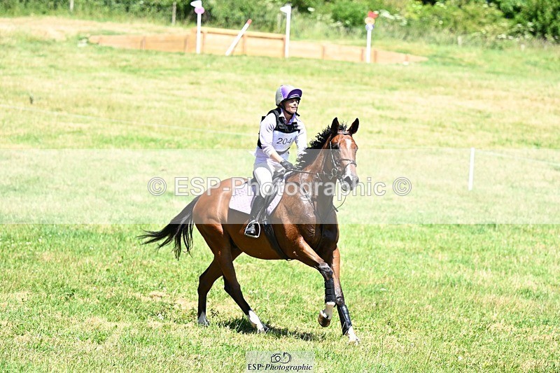 240629X-141632-4099 - 204-Becca_Robinson-VINNIE_SPARKLES