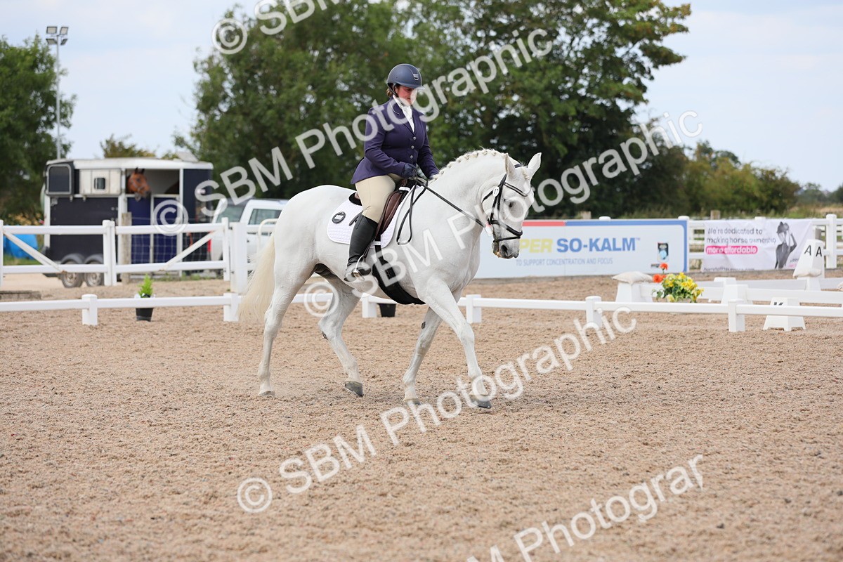 SBM_05774 - Class 32 Novice 1