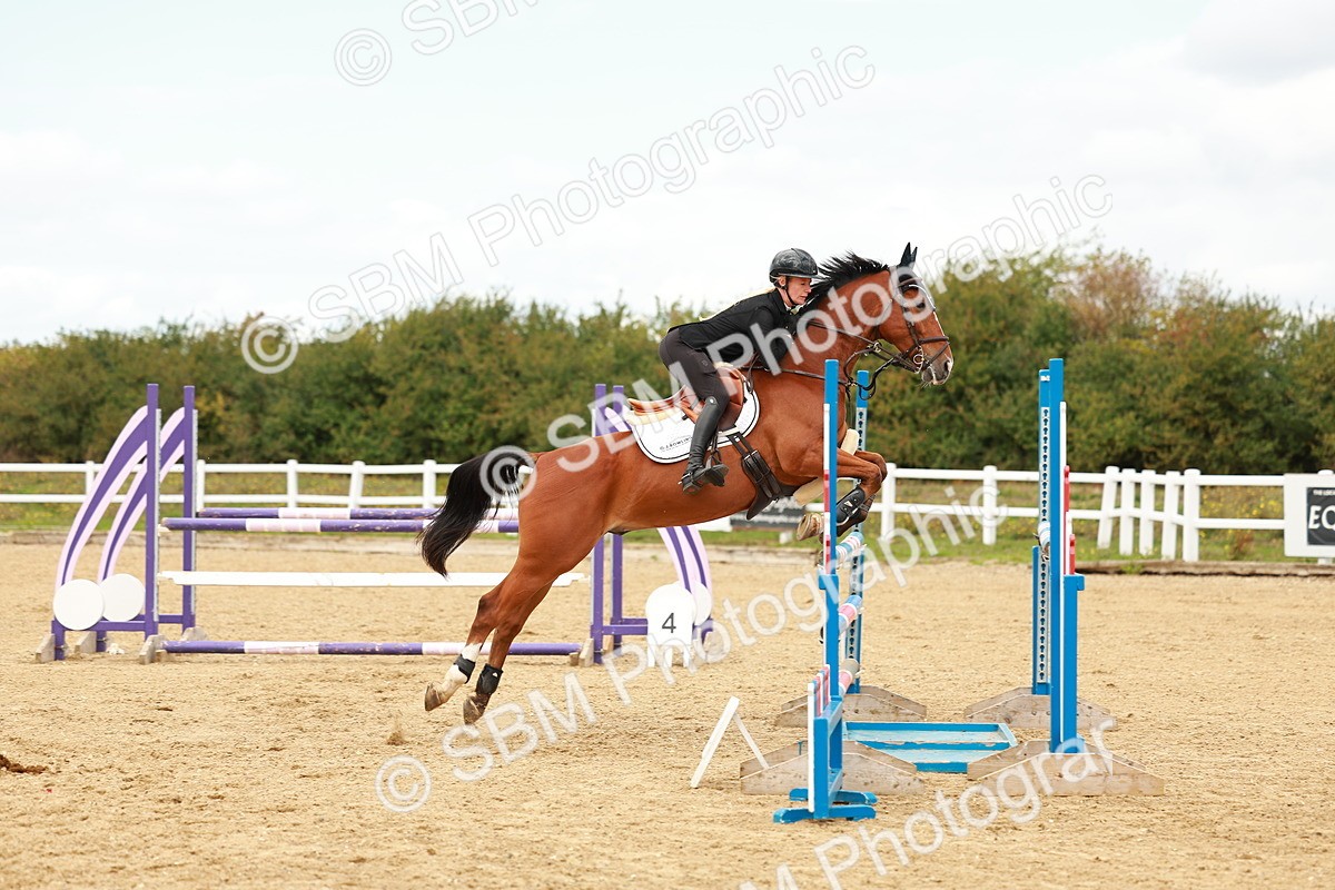 SBM_001561 - Class 4 - Senior Newcomers - 1.10m