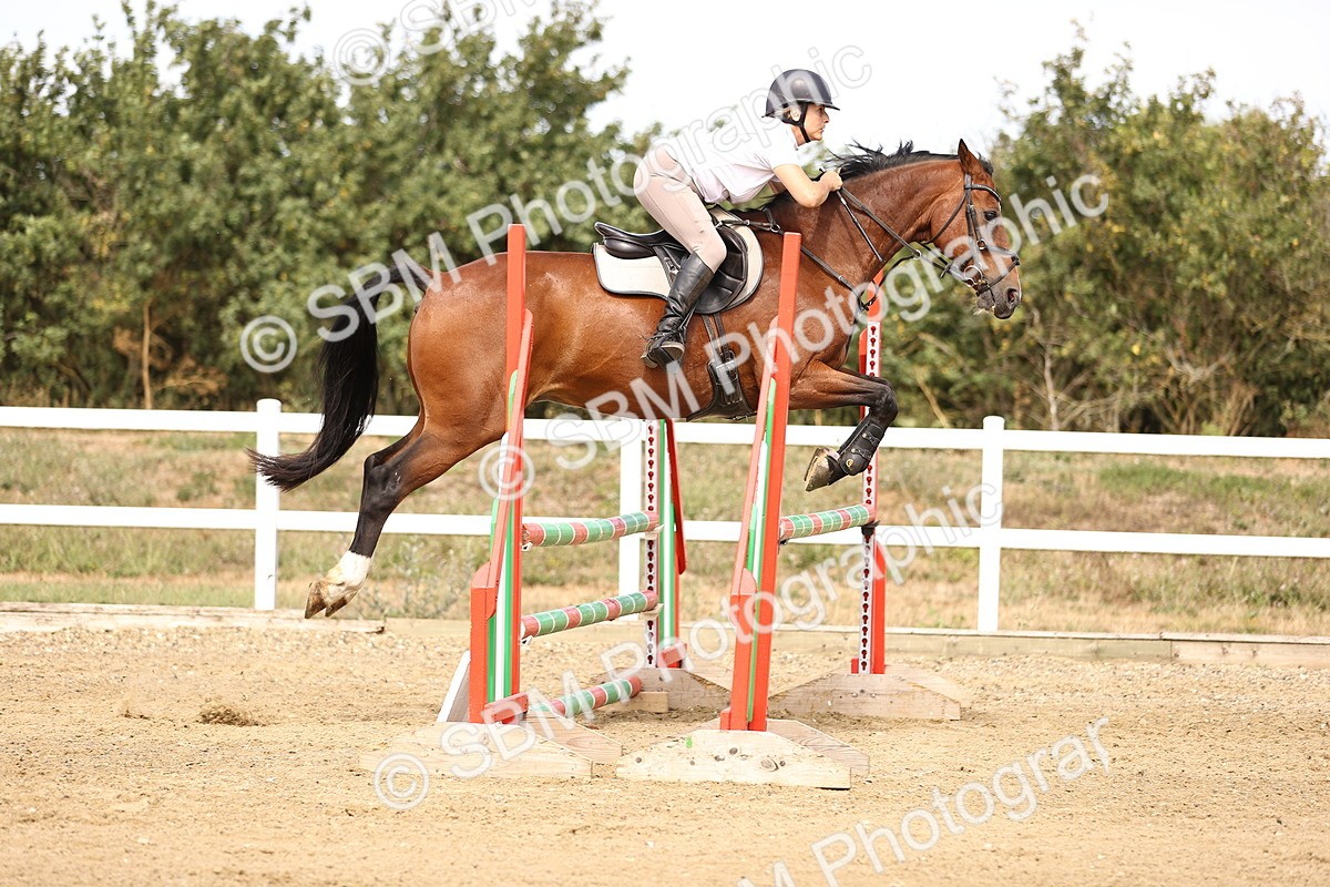 SBM_001090 - Class 4 - Senior Discovery - 1.00m Open