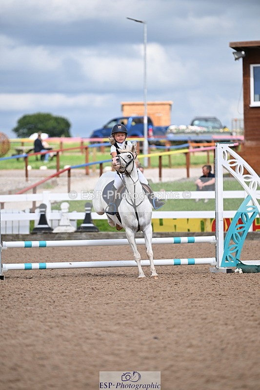 240806A-160143-00187 - Clear Round & 60cm BS Club & Schools