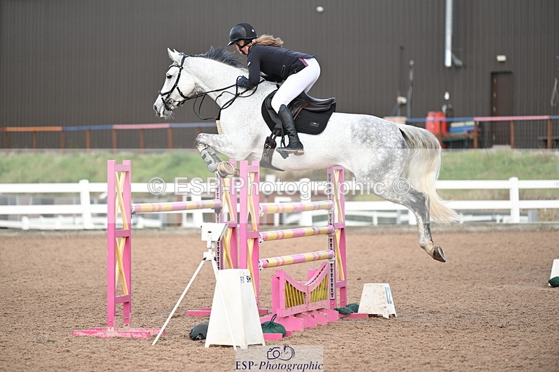 241023A-153038-01212 - Cls 5 Foxhunter and 1.20m Open