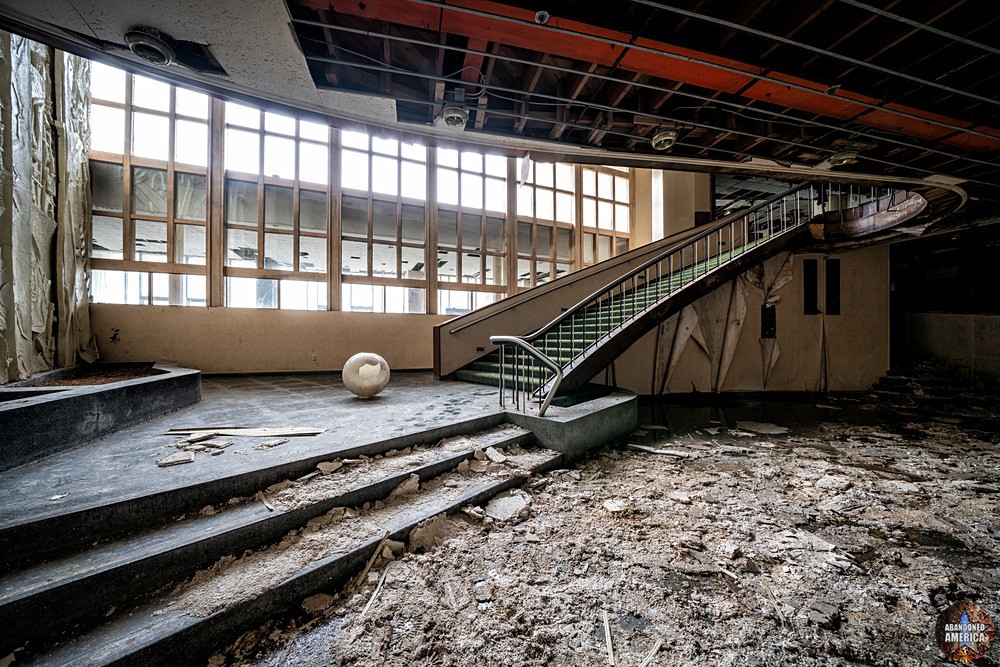  - ABANDONED PLACES