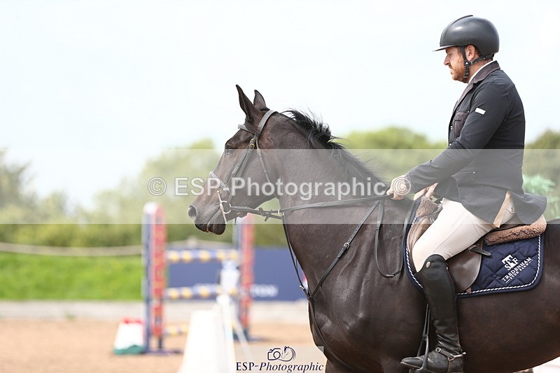 230812A-122841-09012 - Cls 32 Foxhunter