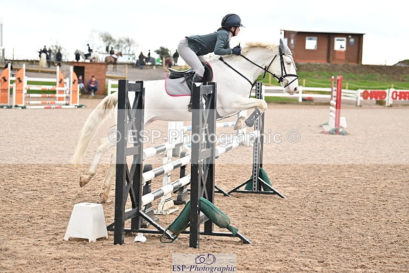 240310A-110305-02215 - Cls 4 Pony Discovery and 90cm Open