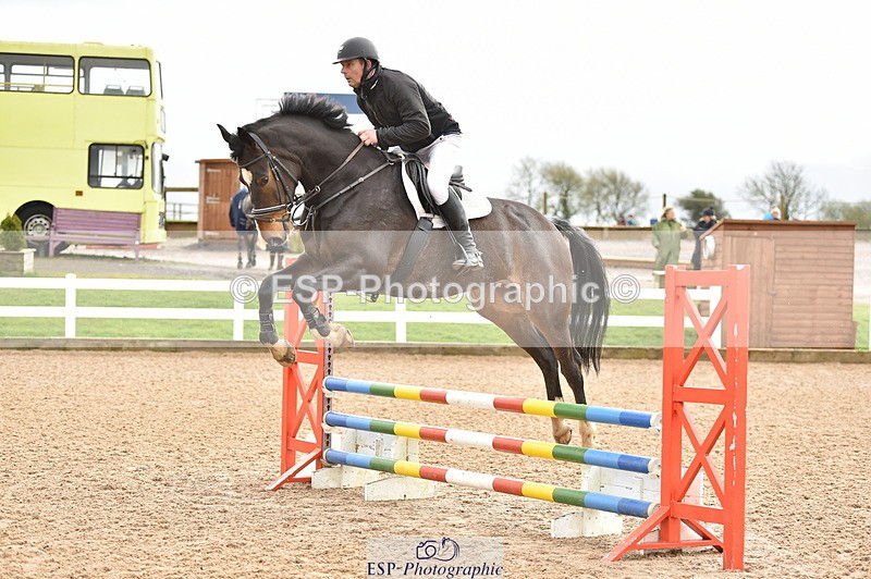 240403A-102904-00003 - Cls 1 British Novice and 90cm Open