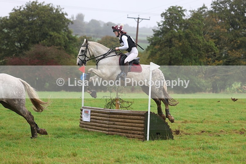 3E7A1563 - Class 3: 70cm Pairs: Half Roll Top