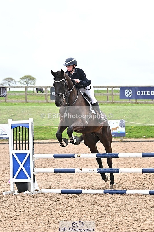 250414-113346-00573 - 90cm Round 1