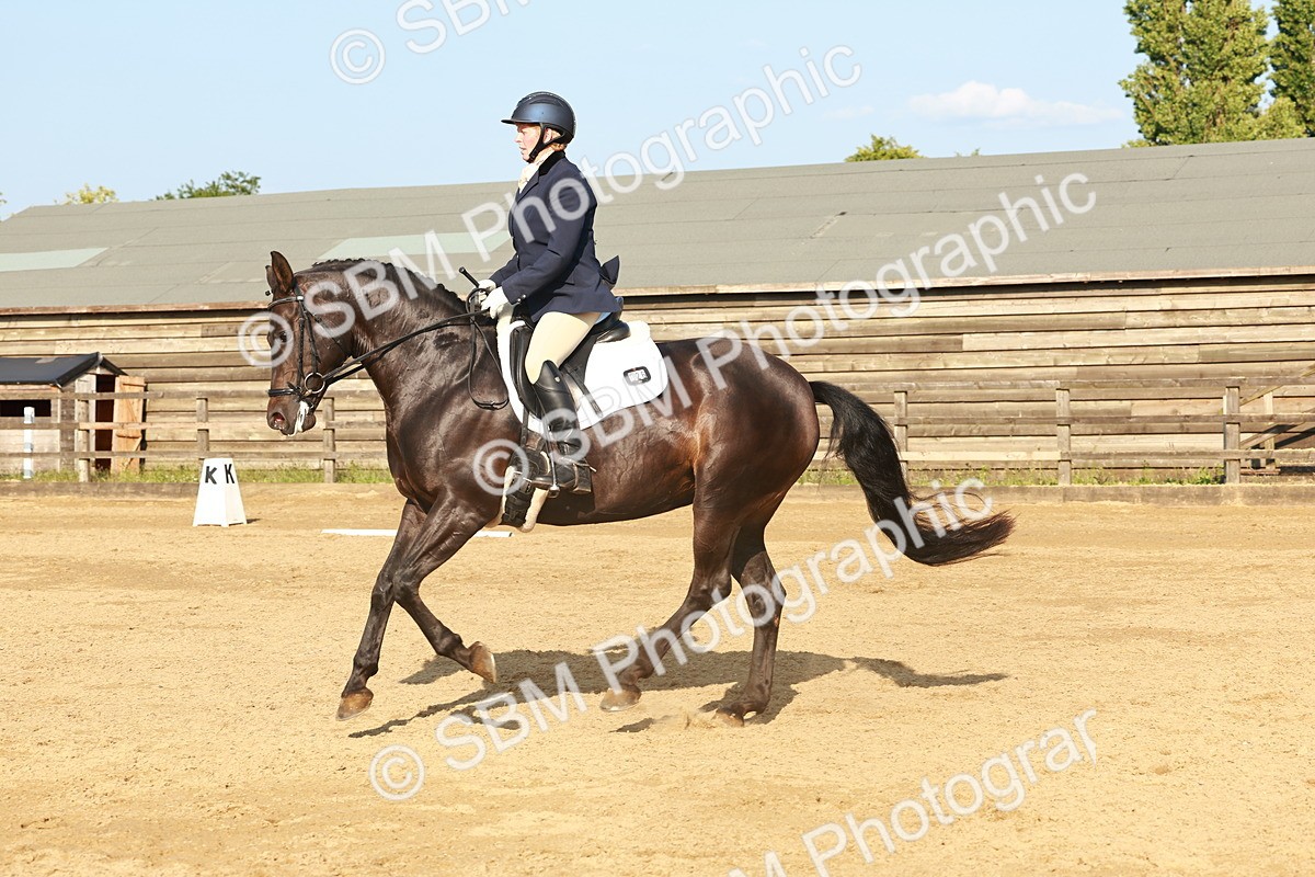 SBM_000365 - Class 5 - Novice 2