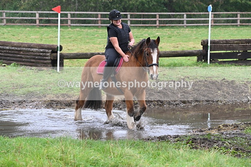 WJ6_9490 - Time at Photographer 14:46 to 14:57