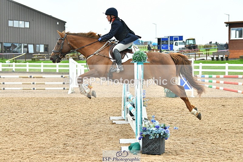 230730A-131458-10008 - Cls 33 85cm Amateur Quali