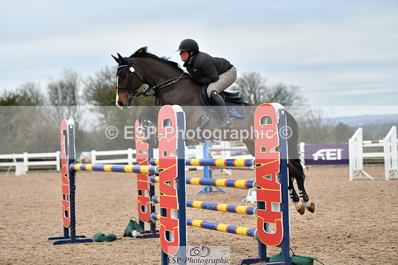 240112A-144004-01271 - Cls 6 Foxhunter and 1.20m Open