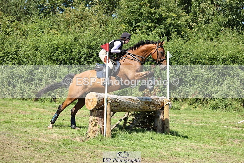 240811A-141911-04665 - 204-