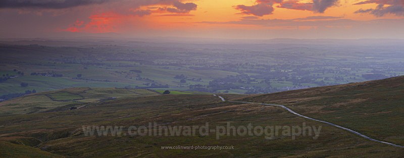 Veiw from Tailbridge hill - Panoramic Landsapes