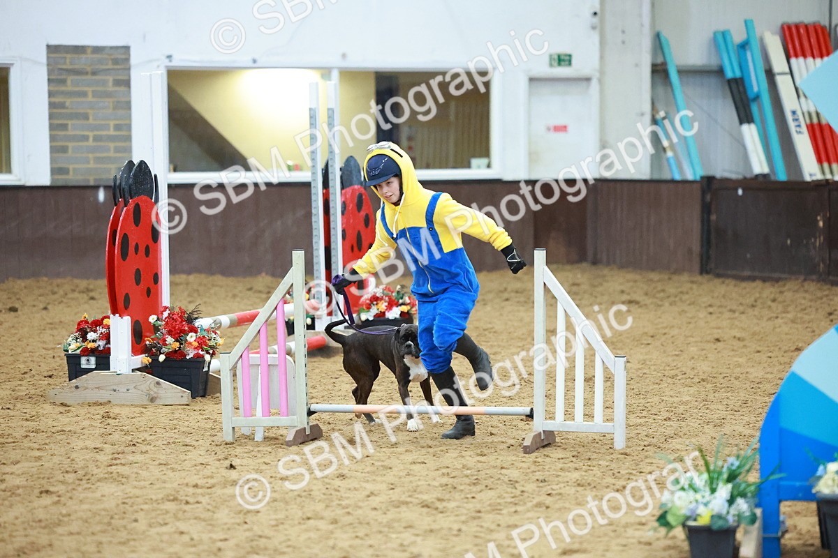 SBM_002230 - Class 3 - Horse & Hound (60cm)