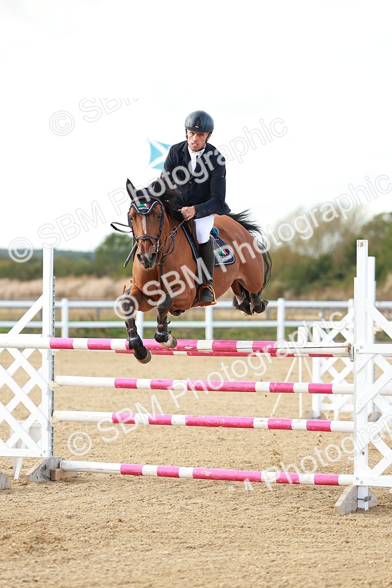 SBM_002105 - Class 5 - Senior Foxhunter - 1.20m