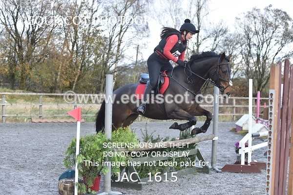 JAC_1615 - 70cm Snr Open, National AE Qualifier