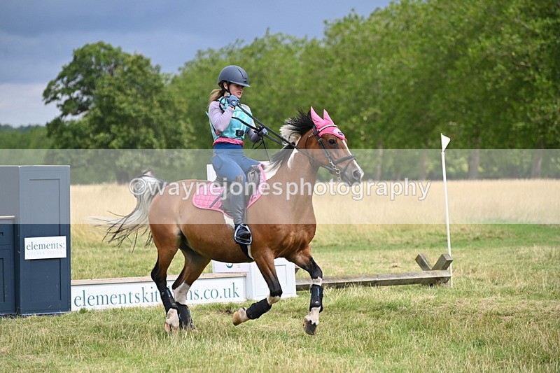 WJ6_2797 - Time at Jump 11:06 to 11:40