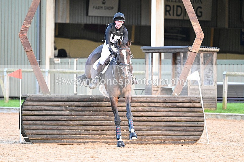 WJ7_6817 - Time 17:12 to 17:30