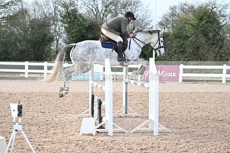 231208A-121502-00618 - Cls 5 Newcomers & 1.10m Open