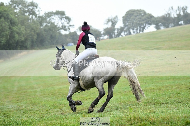 250830-151711-04302 - F-274-Isabella.Bonney