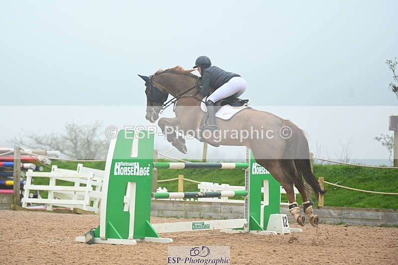 240316A-130555-03584 - Cls 15 Snr Foxhunter