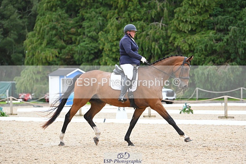 230813-171438-08602 - Cls 14 Medium Silver 16.45 to End