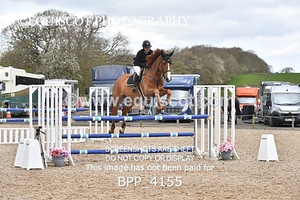 BPP_4155 - CLASS 6 FRI Senior Newcomers/ 1.10m Open