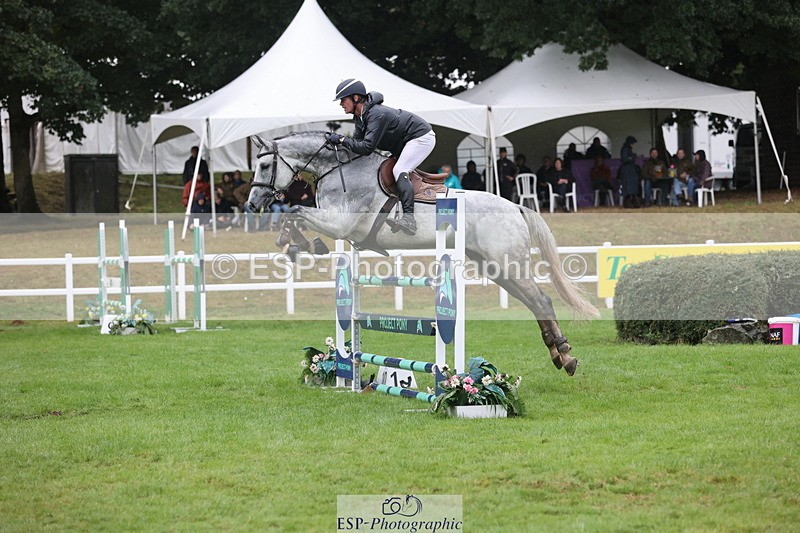 250830A-142512-06982 - Cls 16 Snr Newcomers and 1.10m Open