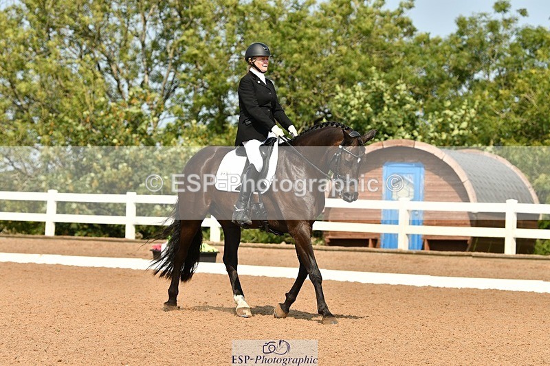 250817-112314-08565 - 213-mrs.nicola.m.NichollsSir.Sherman.Astwood