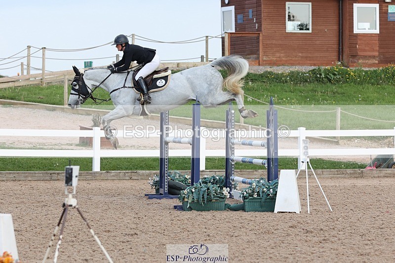 250509-173304-09336 - Cls 24 Snr Newcomers