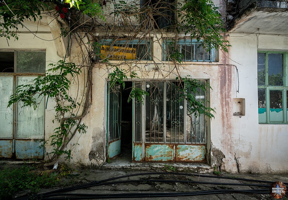  - ABANDONED GREECE