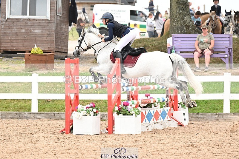 250629-135803-11472 - Cls 37 Newcomers and 1m Open