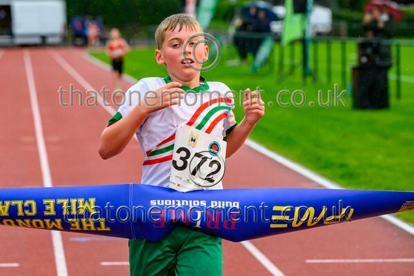 Monument25-917662 - Set One