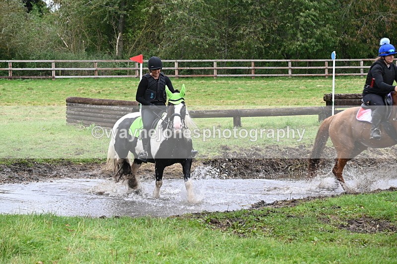 WJ6_7042 - Time at Photographer 13:06 to 13:23